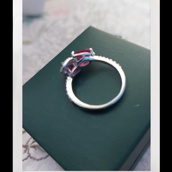 GEMSTONE RING DECORATED WITH CZ SIMULATED DIAMONDS - Picture 12 of 13